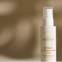 Spray termoochronny z Amlą, chroni włosy przed uszkodzeniami spowodowanymi ciepłem suszarek i prostownic, 150 ml, MaterNatura